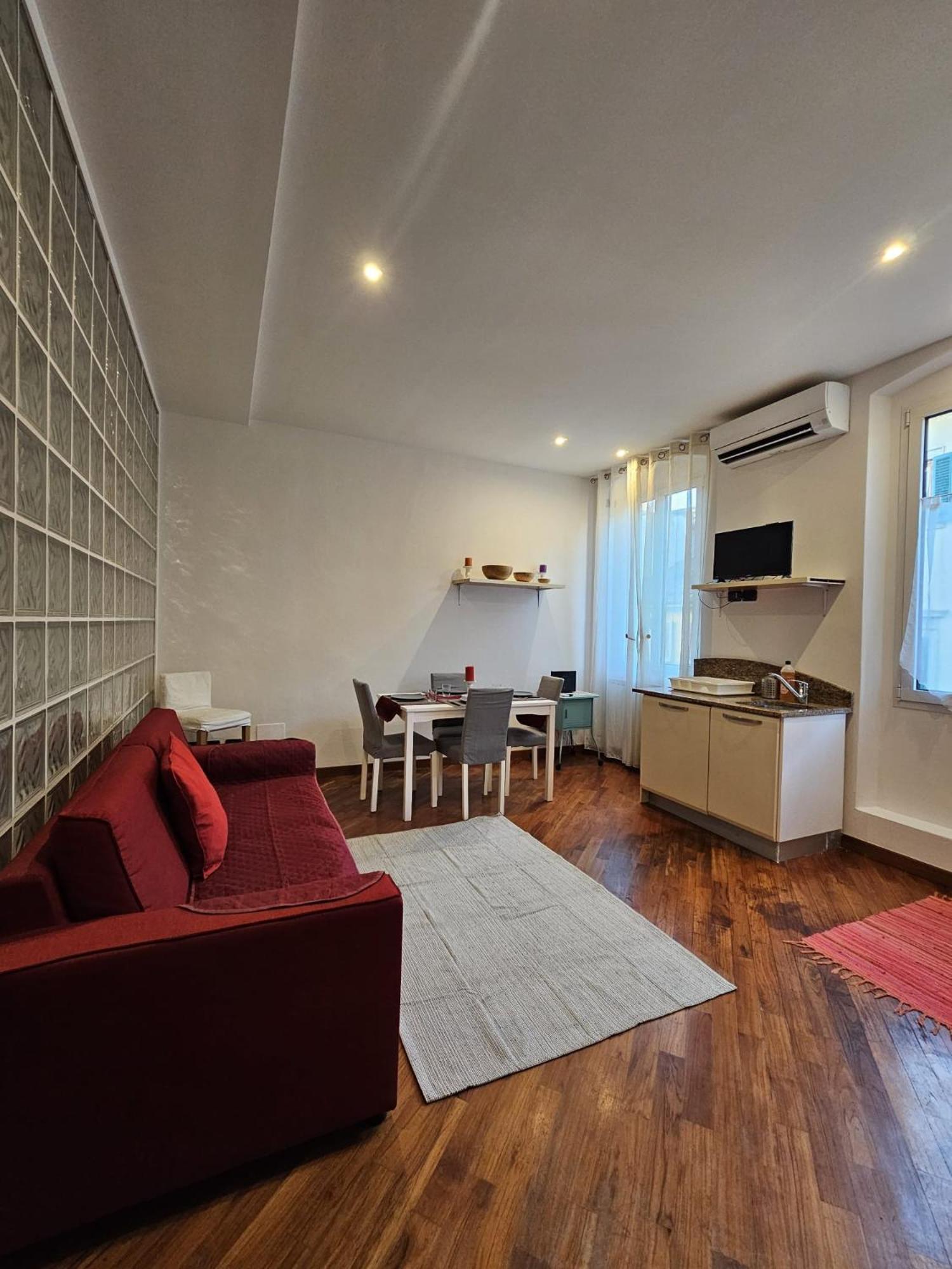 Charming Home Le Ruote Φλωρεντία Εξωτερικό φωτογραφία